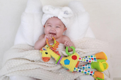 福州6岁宝宝掉头发正常吗